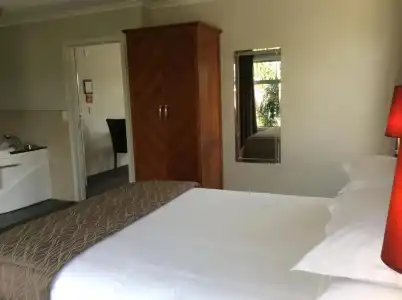 City Corporate Motor Inn - 45
