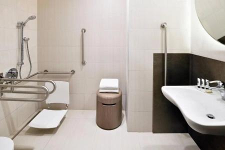 Courtyard by Marriott Al Barsha - 25