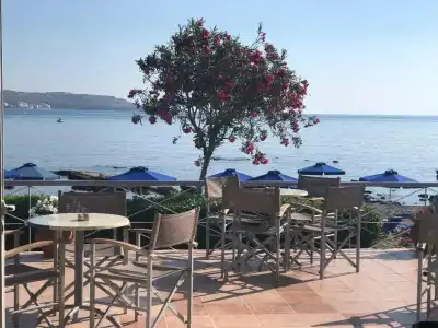 Elpida Beach Studios - 15