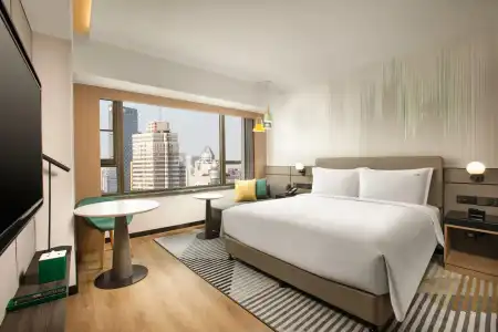 Holiday Inn Shanghai Nanjing Road - 41