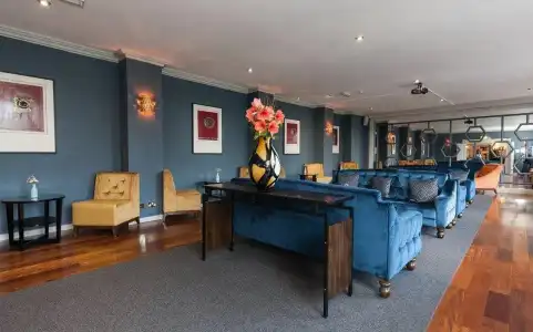 The Sandymount - 14
