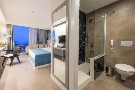 Crystal Centro Pearl Collection - Ultimate All Inclusive - 53