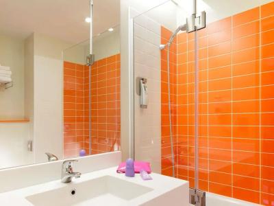 ibis Styles Tours Centre - 90