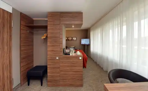 Best Western Plus Delta Park - 45