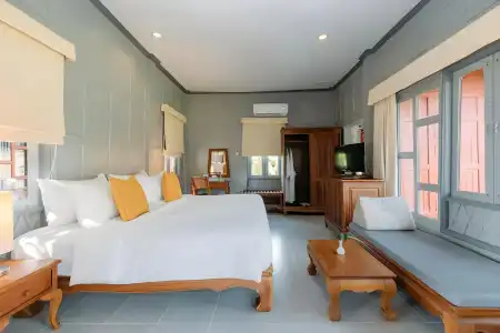 Ma Doo Bua Phuket (มาดูบัวภูเก็ต) - 2