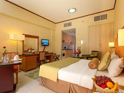 Chelsea Gardens Apartments - 3