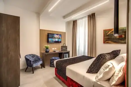 Little Queen Suite - 82