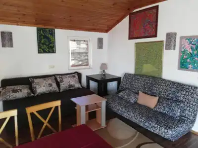 LaRos Apartments - 17