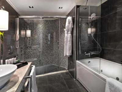 Mercure Bomonti - 65