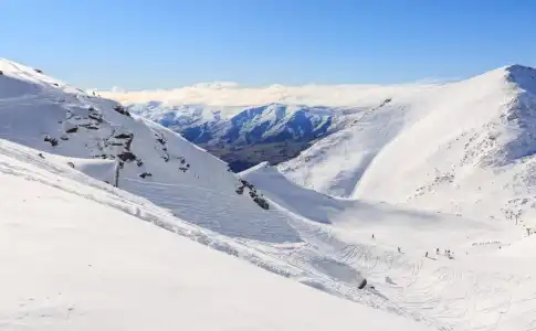 DoubleTree by Hilton Queenstown - 17