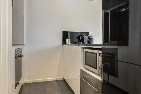 110 Hampden Apartments - 21