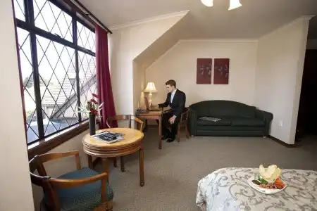 Distinction Coachman, Palmerston North - 25