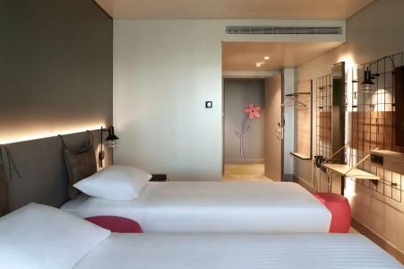 Moxy Athens City - 8