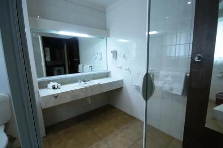 Bell Tower Inn - 46