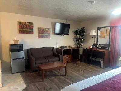 Red Carpet Inn Medford - 23