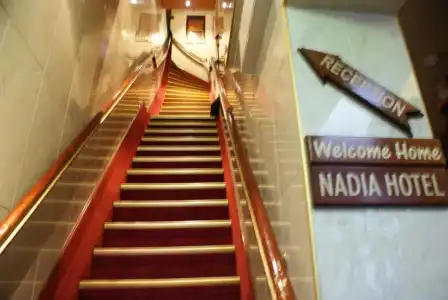 Nadia - 33