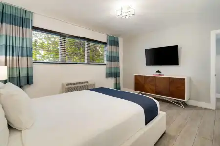 Waterside and Suites - 49