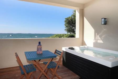 Les Vagues Hôtel & Spa - 50