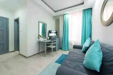 Relax Comfort Suites - 115
