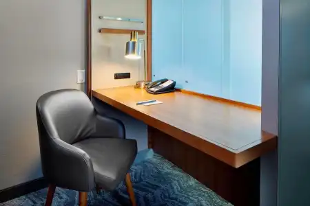 SpringHill Suites by Marriott Las Vegas Convention Center - 24