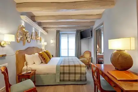 Le Relais Montmartre - 113