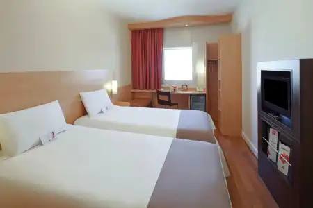 Ibis Adana - 28