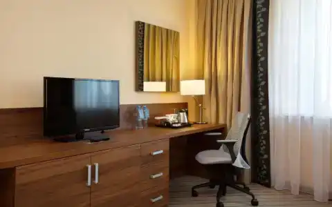 Hilton Garden Inn Riverside - 61