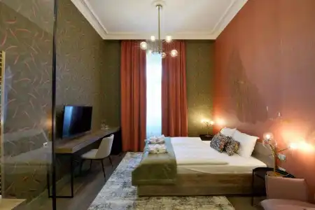 1552 Boutique - 23
