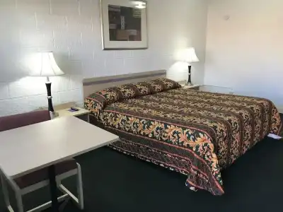 Superlodge Motel - 24