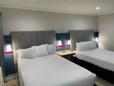 Red Lion Inn & Suites Sacramento - 52