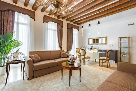 San Teodoro Palace - Luxury Apartments - 3
