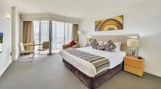 Cosmo Apartment - 111