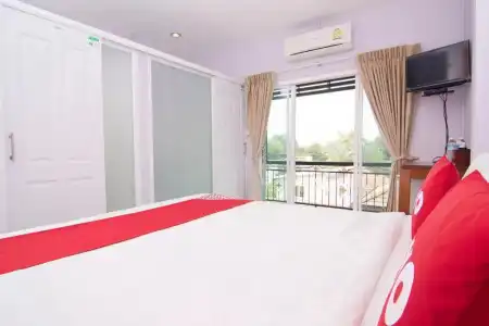 Baan Taklom Chomtalay - 35