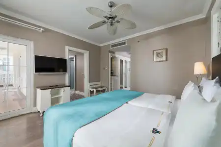 Rubi Platinum Spa Resort & Suites - All Inclusive - 36