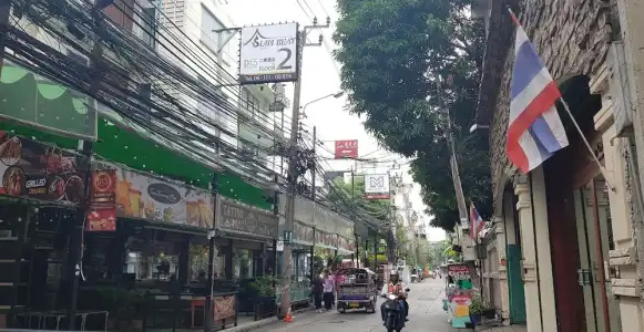 Siam Best - 11