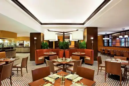 Sheraton Grand Chicago Riverwalk - 18