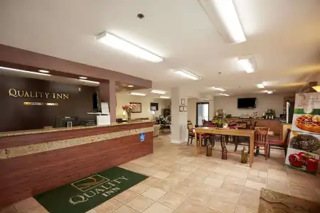 Quality Inn Augusta West Near Fort Gordon - 10