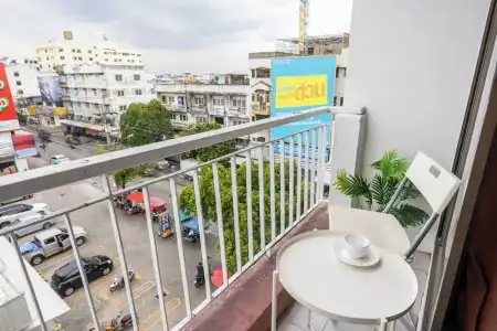 The President at Chokchai 4 - 45
