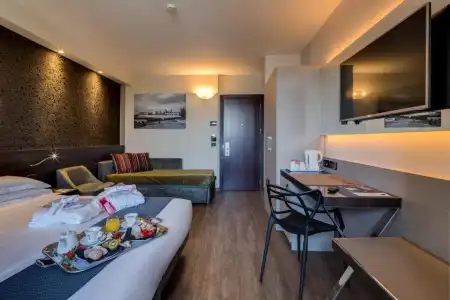 Best Western Plus Farnese - 100