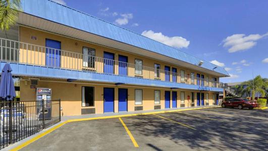 Magnuson Bradenton - 20