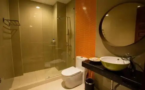 S Bangkok, Navamin - 7