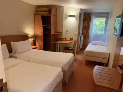 Hôtel Kyriad Rennes Nord - 48