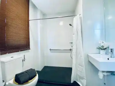 Dash Living on Mackenzie - 59