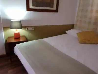 Hostal LK - 36