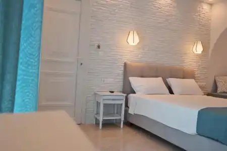 Aggeliki's Diamond - 99