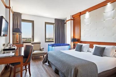 Best Western Premier CMC Girona - 67