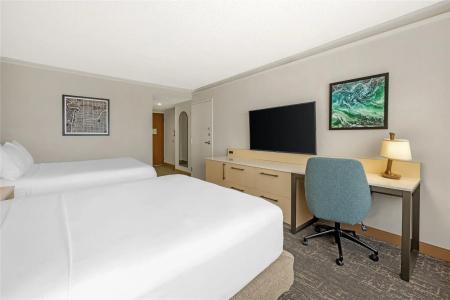 DoubleTree by Hilton Spokane City Center - 4