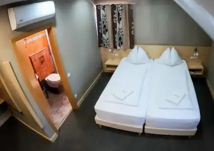Vineyard Inn - 28