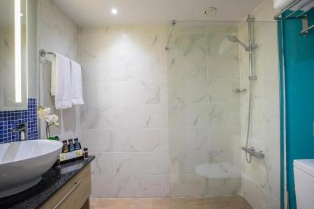 Leonardo Laura Beach & Splash Resort - 10