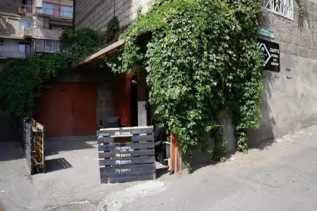 Zebra Hostel & Tours - 2